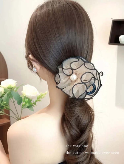 Ultrapen hårspenne med nettingblomster