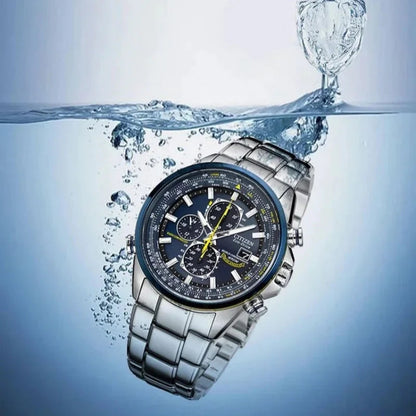 Siste dagskampanje - SPAR 50 % på flyklokken i Blue Angel-serien