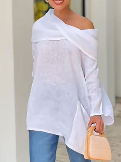 Dametopp med uregelmessig krage