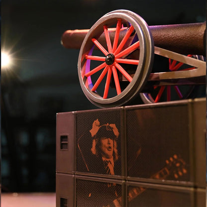 AC/DC-kanonstatue for de som vil rocke