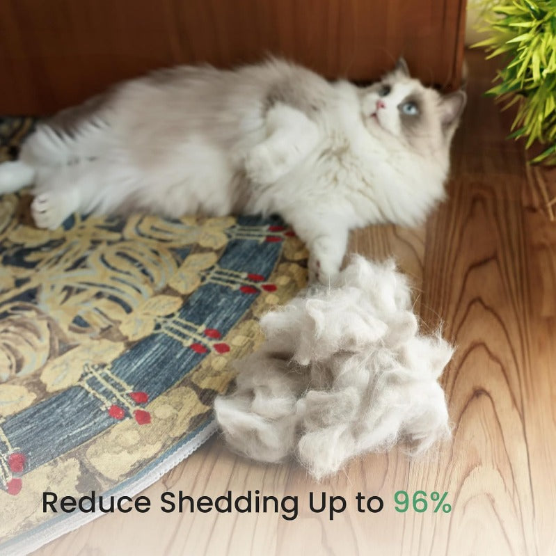 Børste for røyting og stell av kjæledyr med hudvennlige blad